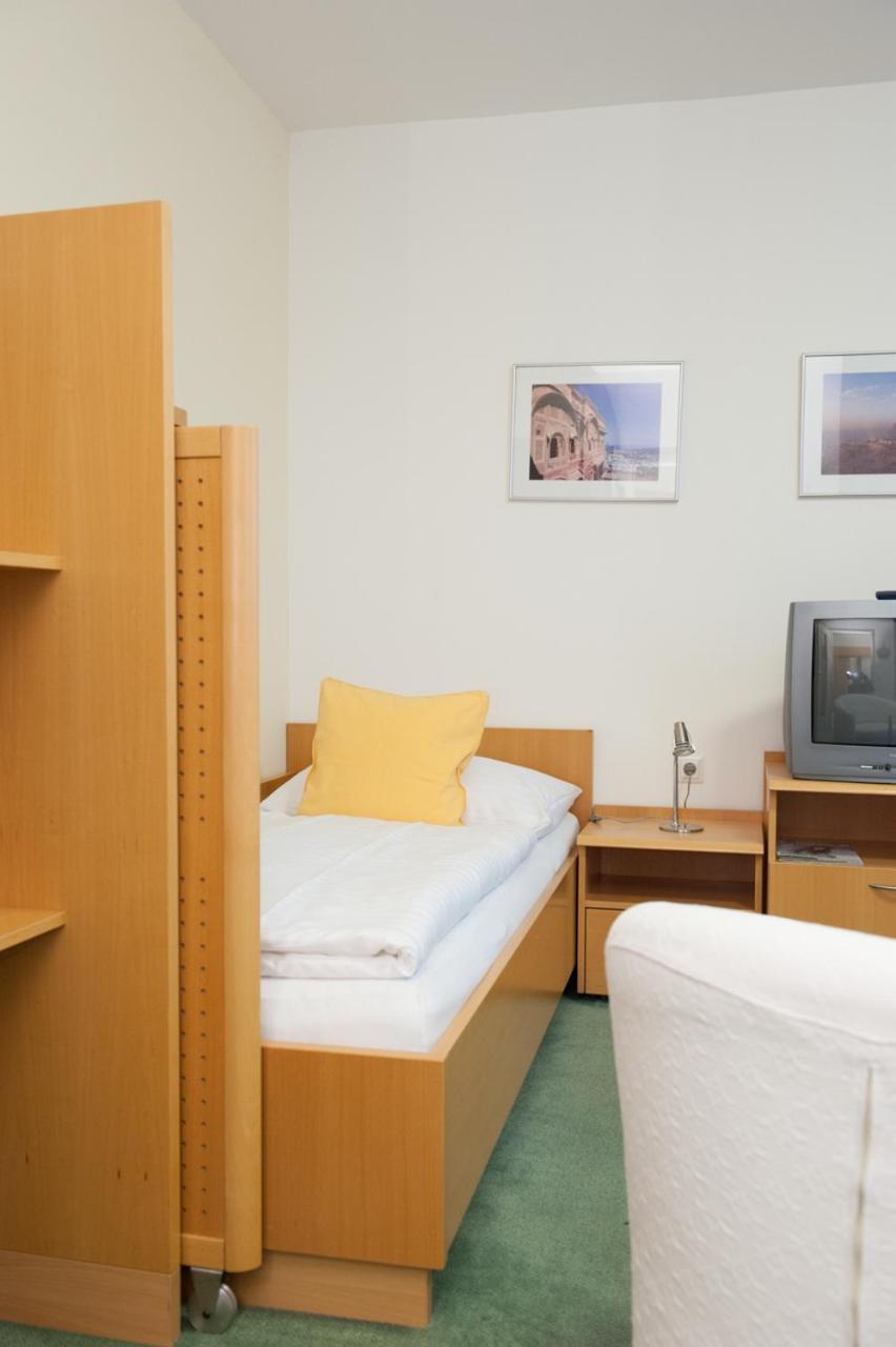 Stadtoase Kolping Hotel 3*